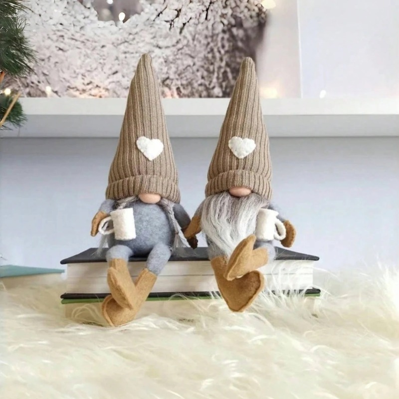 Home Textiles Europe - Вязаная кукла-гном без лица с кофемолкой,